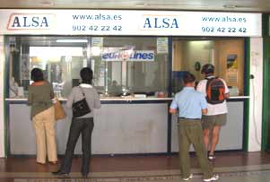 Alsa Bus ticket office, Cento Comercil La Nordia (Shopping Centre)